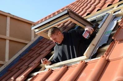 Pose de fenêtres de toit Velux à Bouchain